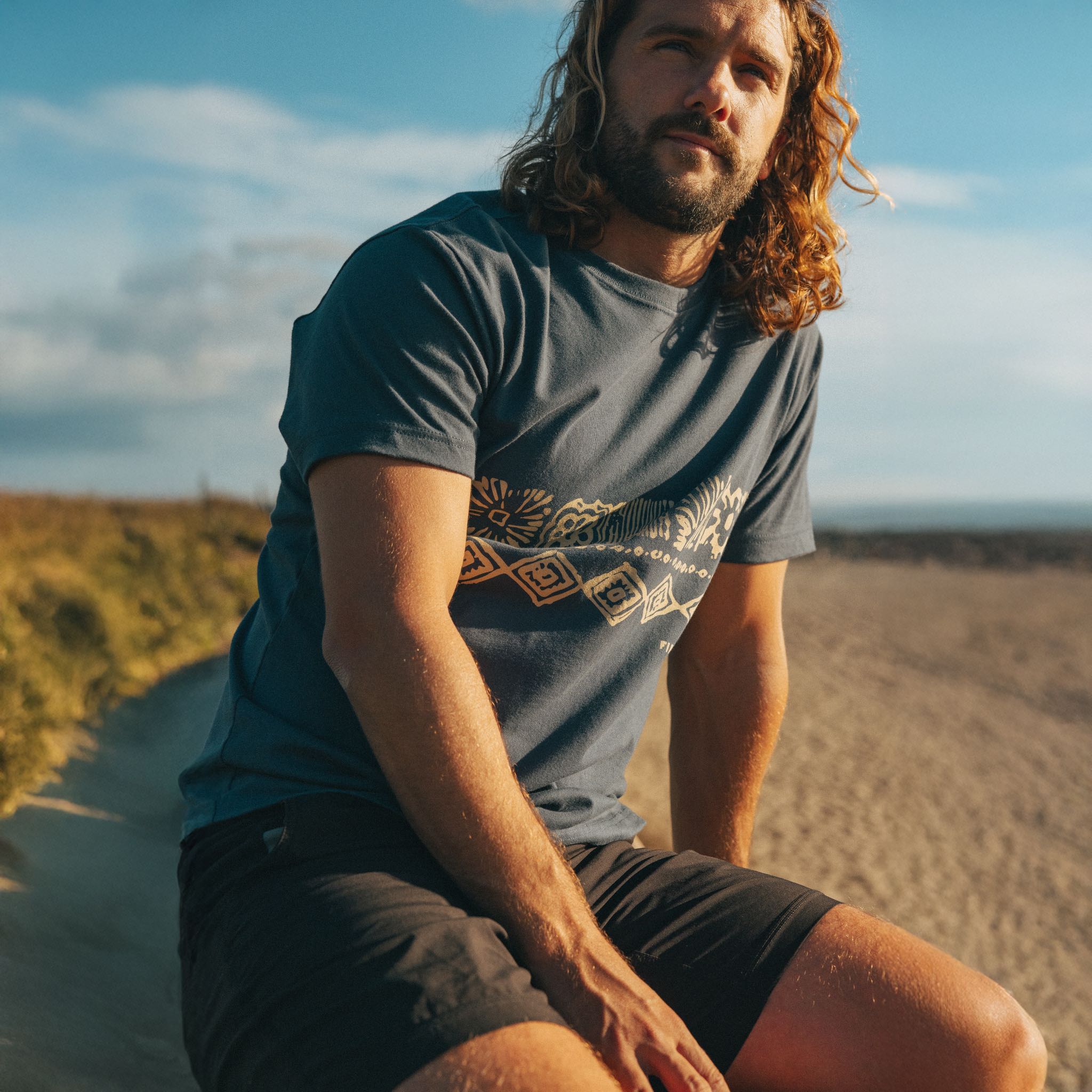 Coastline '93 Retro Tee – First Light Surf Club